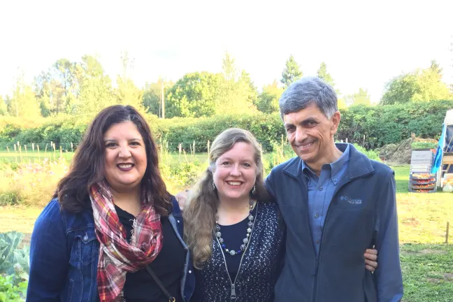 Dani Ledezma, Christina McMahan, and Fariborz Pakseresht pose for a photo