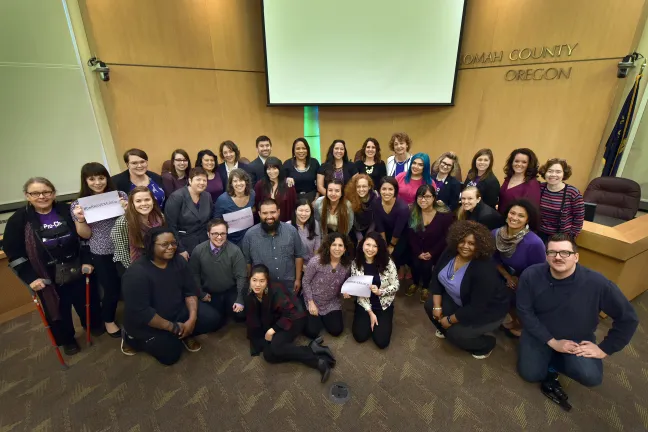Los comisionados se unen a los miembros de Building Reproductive Autonomy y Voices for Equity