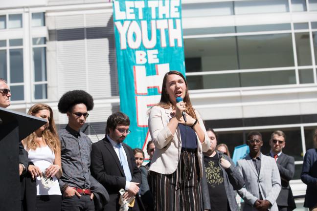 Lead Plaintiff Kelsey Juliana addresses the crowd.