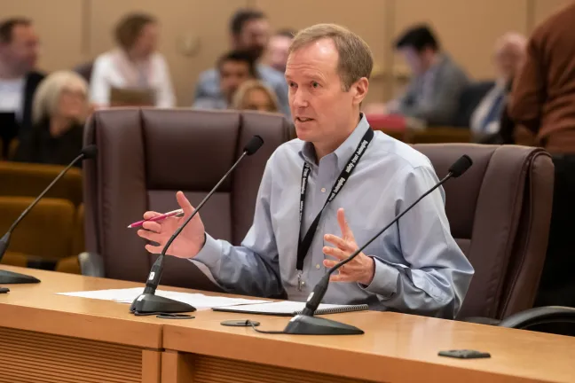 Joint Office of Homeless Services Director Marc Jolin addresses the Multnomah County Board of Commissioners in January 2020.