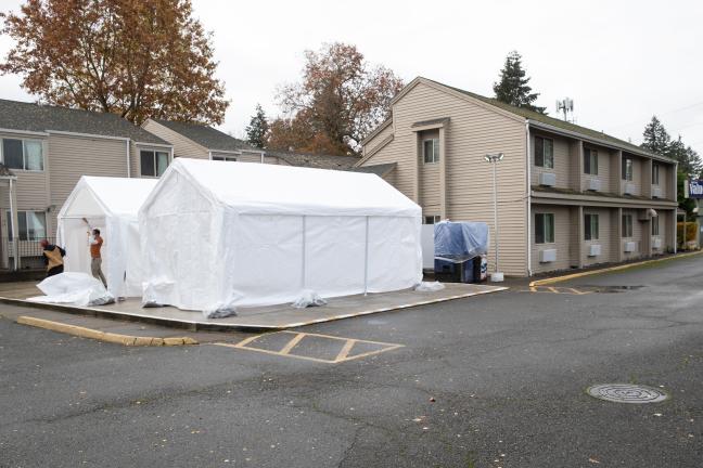 The physical distancing motel shelter at the Portland Value Inn - Barbur.