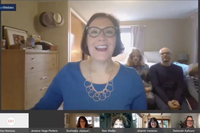 Vega Pederson agradeció a su esposo Aaron, a sus dos hijos, a sus socios y al personal que ayudaron a apoyar y lograr tantas iniciativas. 