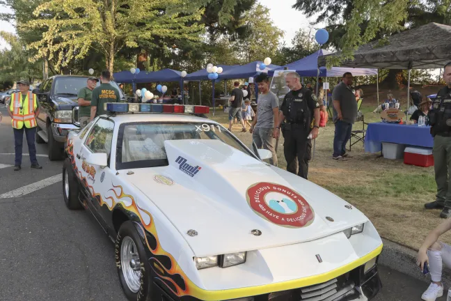 Escenas de la Noche Nacional en Maywood Park.