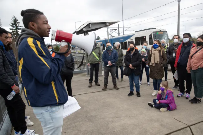 El comisario Stegmann en la gira "En mis zapatos" de La Palabra es Vínculo durante la Cuaresma.