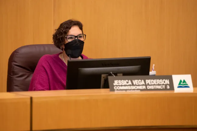 Comisionada Jessica Vega Pederson 