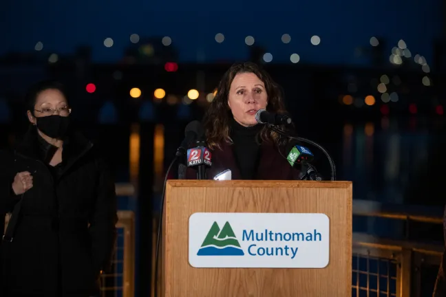 Commissioner Lori Stegmann and Chair Deborah Kafoury at the March 10 COVID-19 Remembrance.