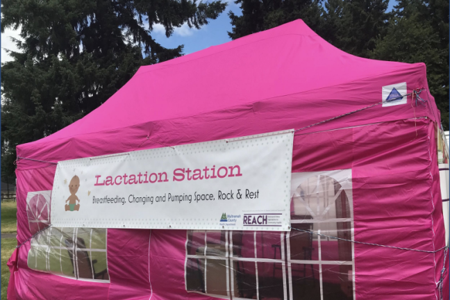 A mobile breastfeeding/chestfeeding tent
