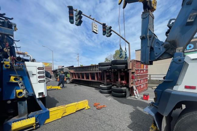 Morrison Bridge, crash, closure