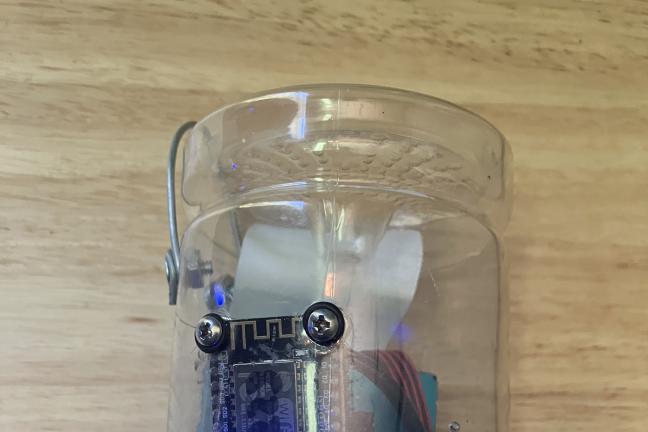 Student-made air quality monitor 