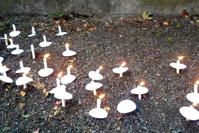 Candles at the 2014 Outside In memorial for overdose victims