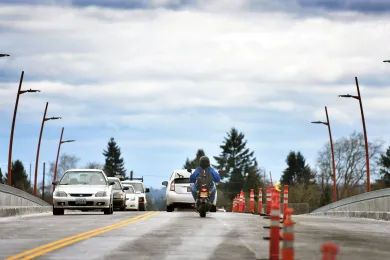 Traffic crossing the new Sellwood Bridge