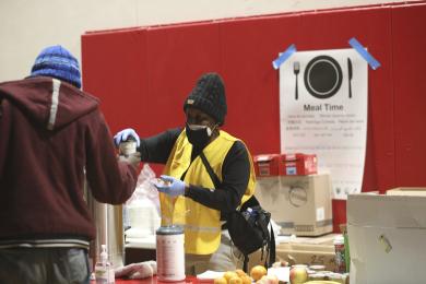 Volunteers work at the Salvation Army warming shelter, Dec, 2021 (Stephanie Yao Long, City of Portland)