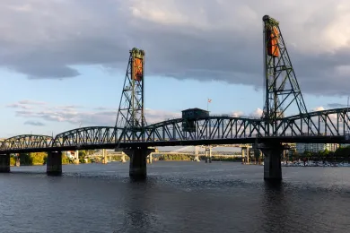 Hawthorne Bridge closure 