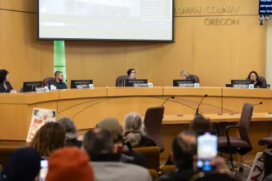 Commissioners discuss Gaza cease-fire resolution