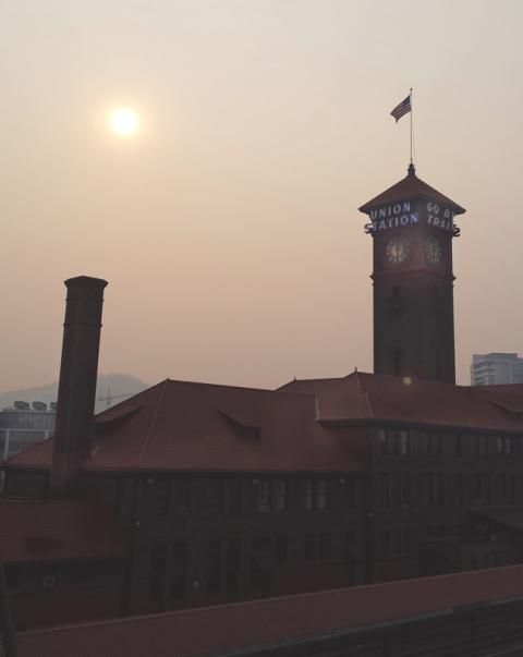 hazy sky in Portland, Oregon
