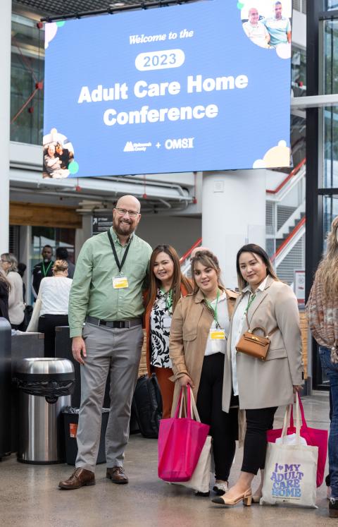 Steve Esser and conference attendees