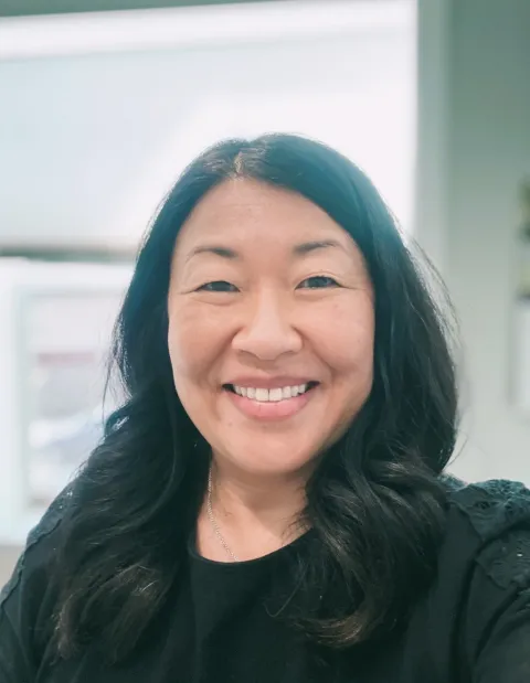 Yulee Kim-Whetstone ella/su